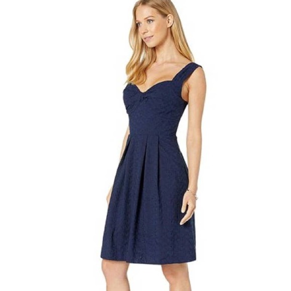 New Lilly Pulitzer 0 Cyndi Fishy Eyelet Lace Fit & Flare Dress Navy Blue Cotton - Picture 2 of 14